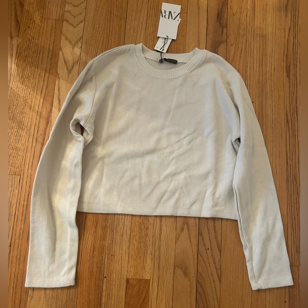 Women's Cream Long Sleeve Top